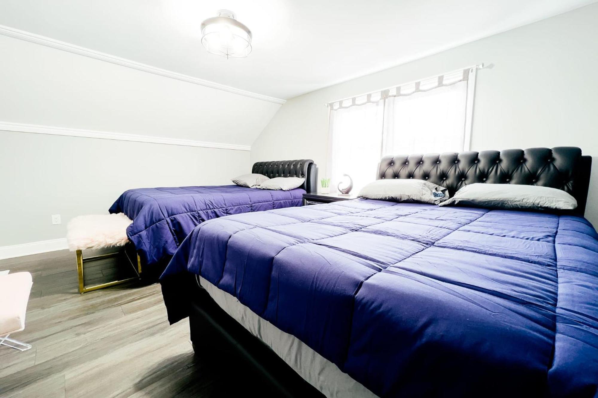 2 Homes, 1 Stay-7Br Niagara Falls Compound Exteriér fotografie