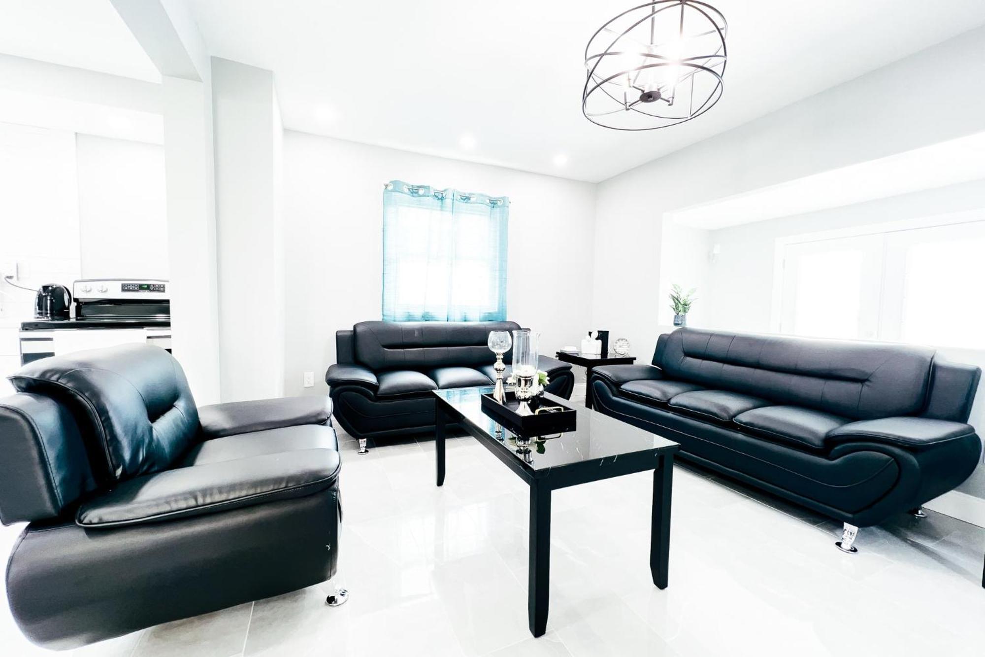 2 Homes, 1 Stay-7Br Niagara Falls Compound Exteriér fotografie