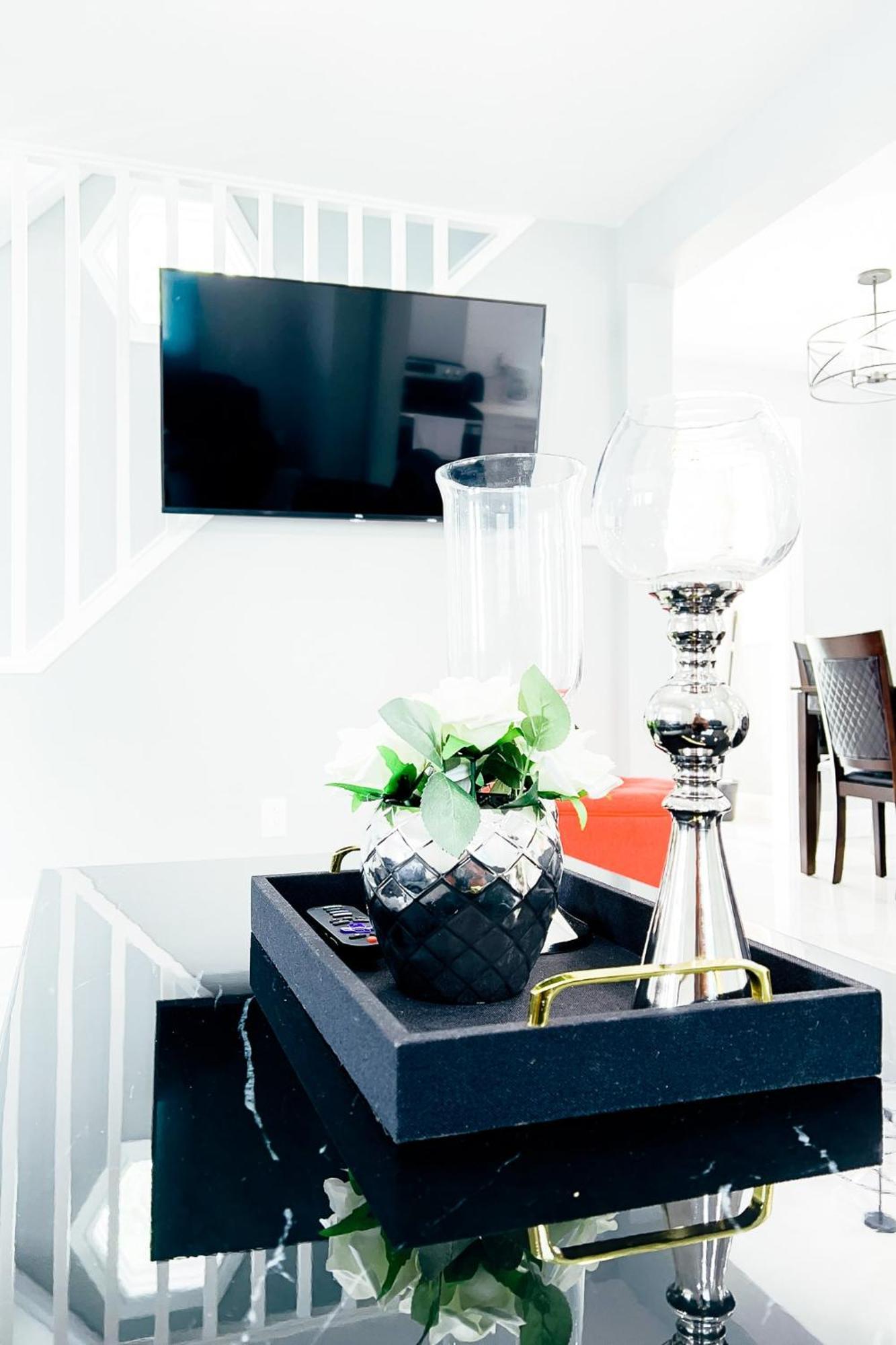 2 Homes, 1 Stay-7Br Niagara Falls Compound Exteriér fotografie